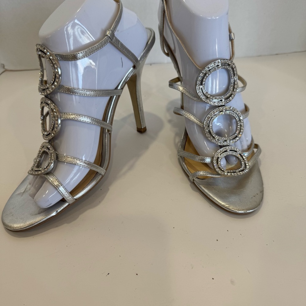 Ivanka Trump size 11 silver sparkly heels with three round rhinestone rings